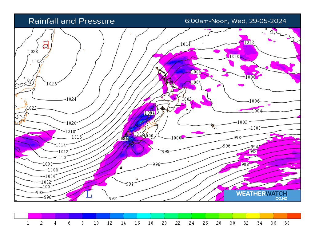 Rainfall and pressure for 6:01am on Wed 29 May 2024